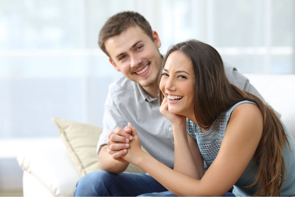 15 Signs He Wants to Marry You but He Is Scared
