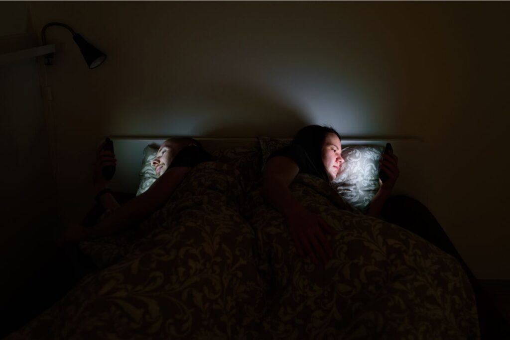 How Cell Phones Destroy Marriages