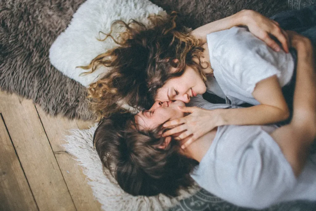 How to Be the Girl He Will Never Forget