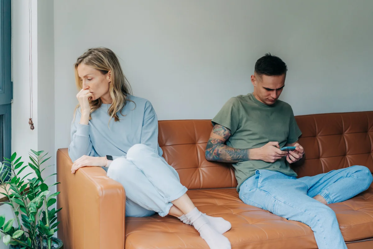 Things To Do When Your Boyfriend Doesn't Care Anymore